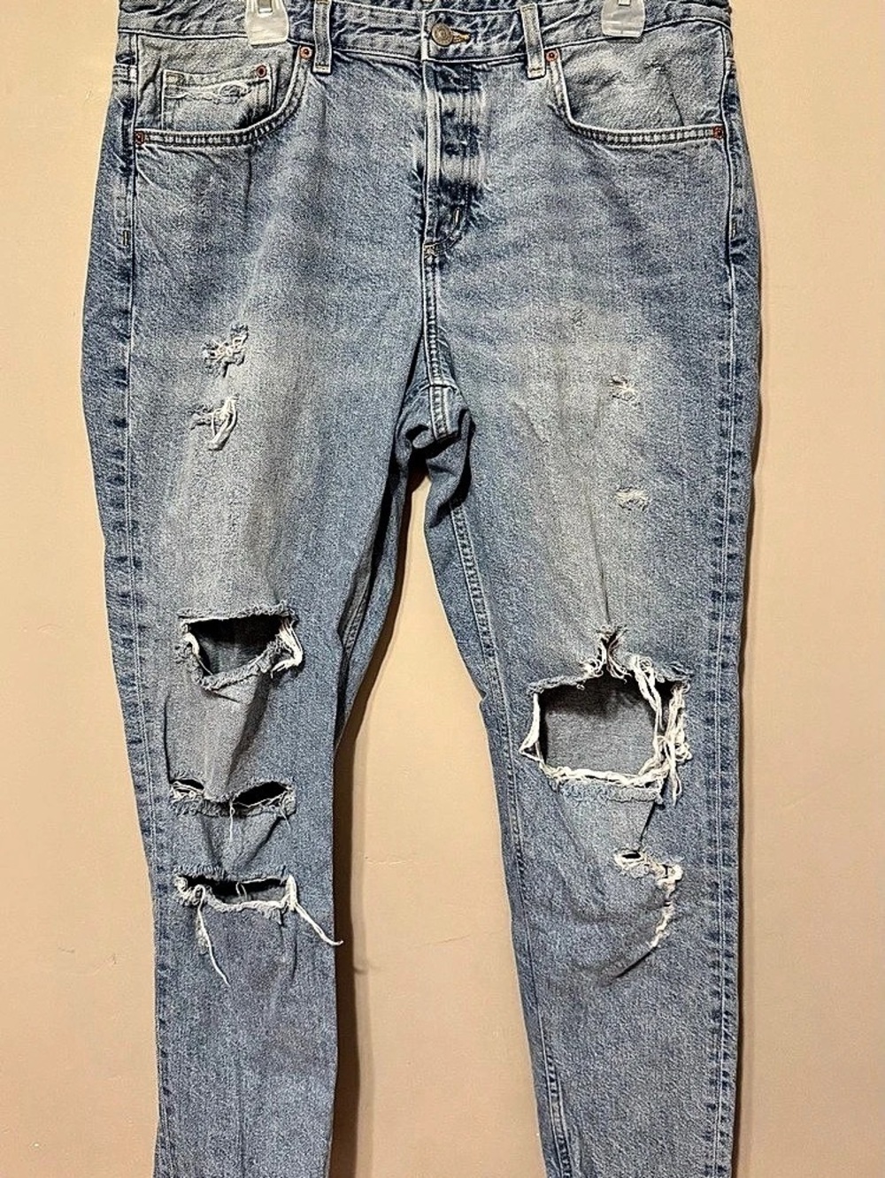 Abercrombie Boyfriend Distressed Blue Jeans Waist 32